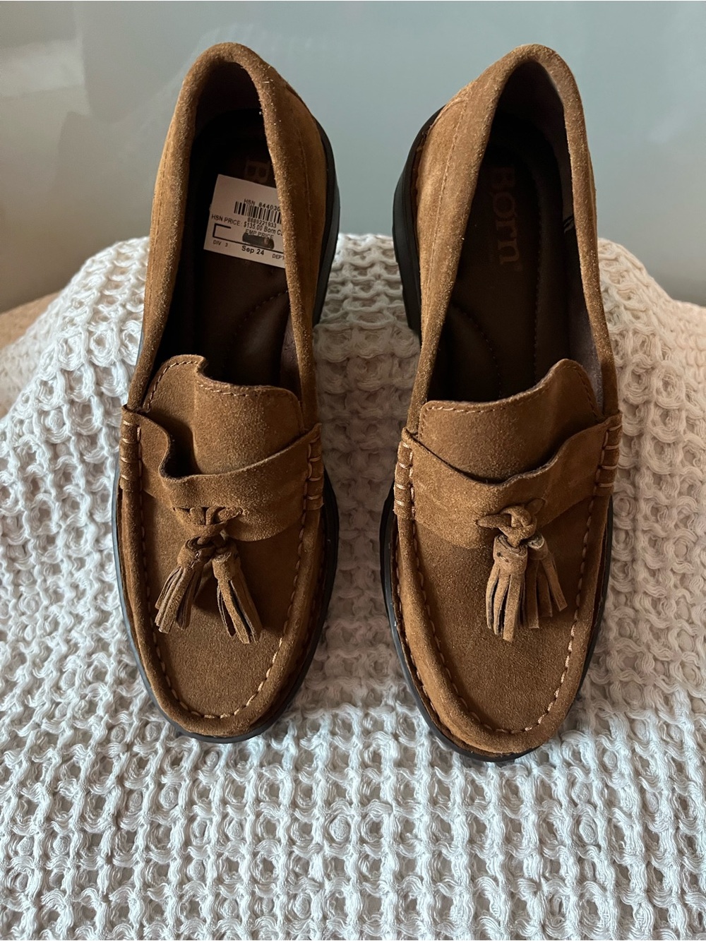 Born Women’s  Brown Suede Tassel Loafers 419